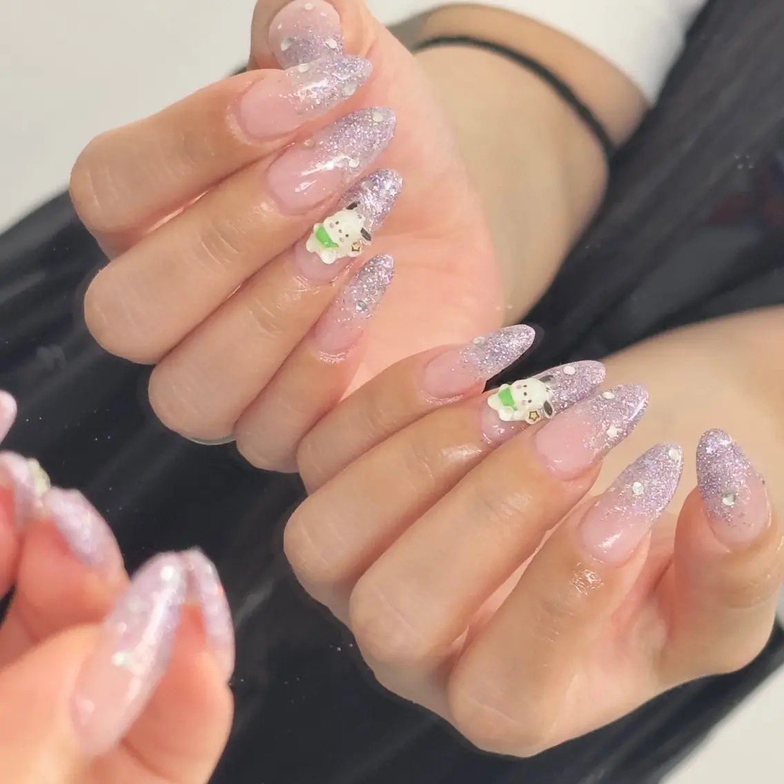 💗特別価格『10名限定』☆ジェルネイル💗(オフなし)🩵ミニモ限定✨限定3名募集🩵ラメグラデーションネイル🫧の写真
