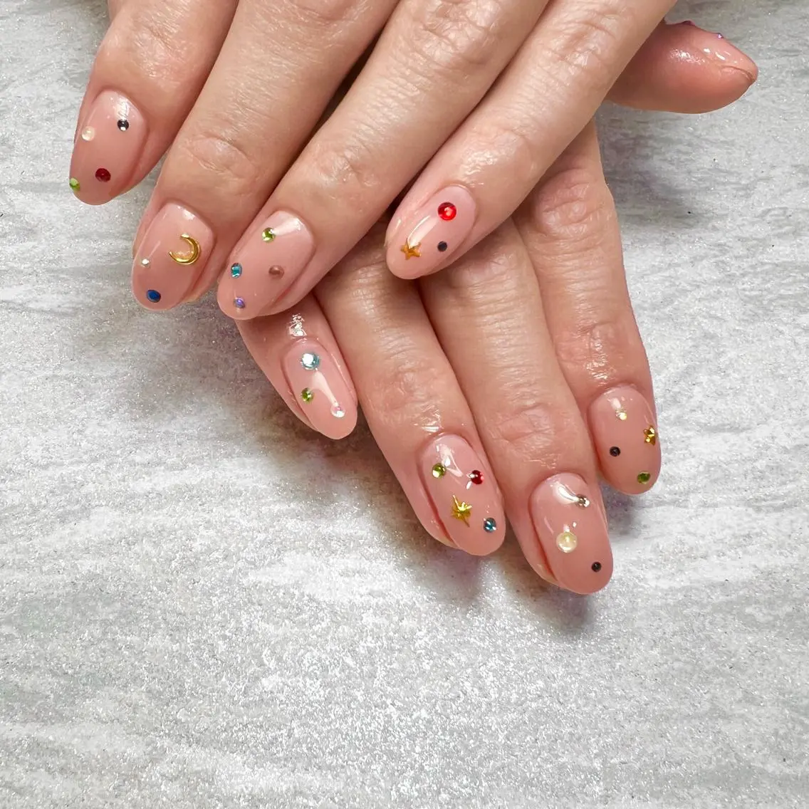 ネイル NAIL303 🛼 SHIORIのネイルデザイン