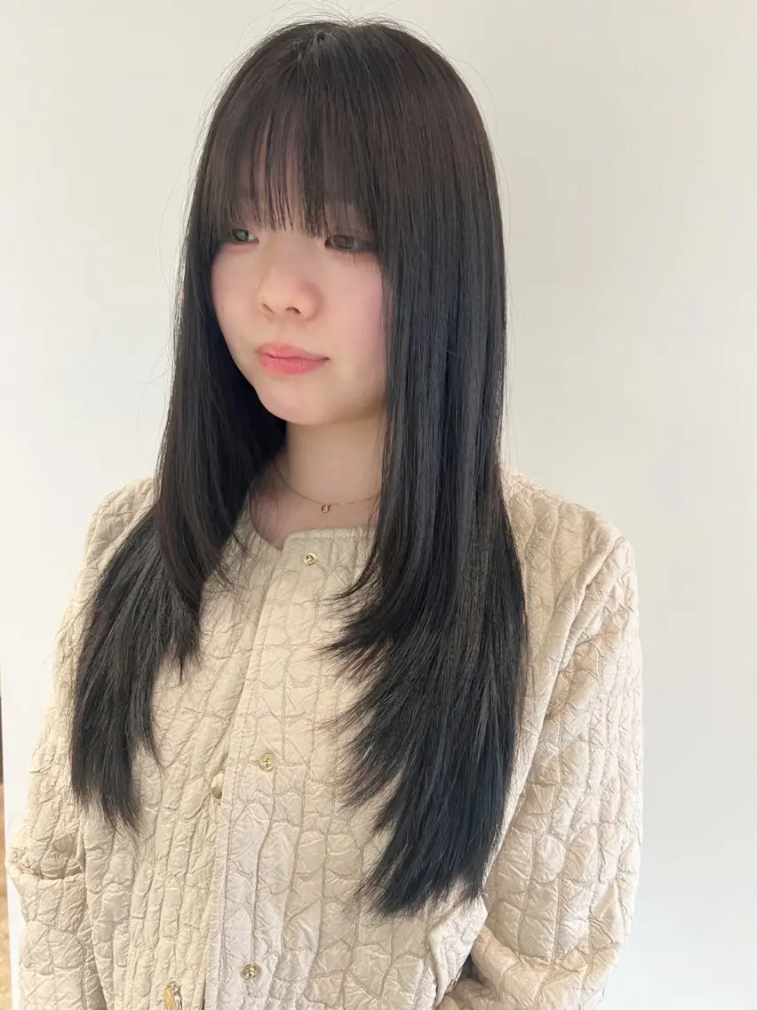 ロング レイヤーカット カット ヘアカラー トリートメント プルエクステ 🖤MIYUのヘアスタイル