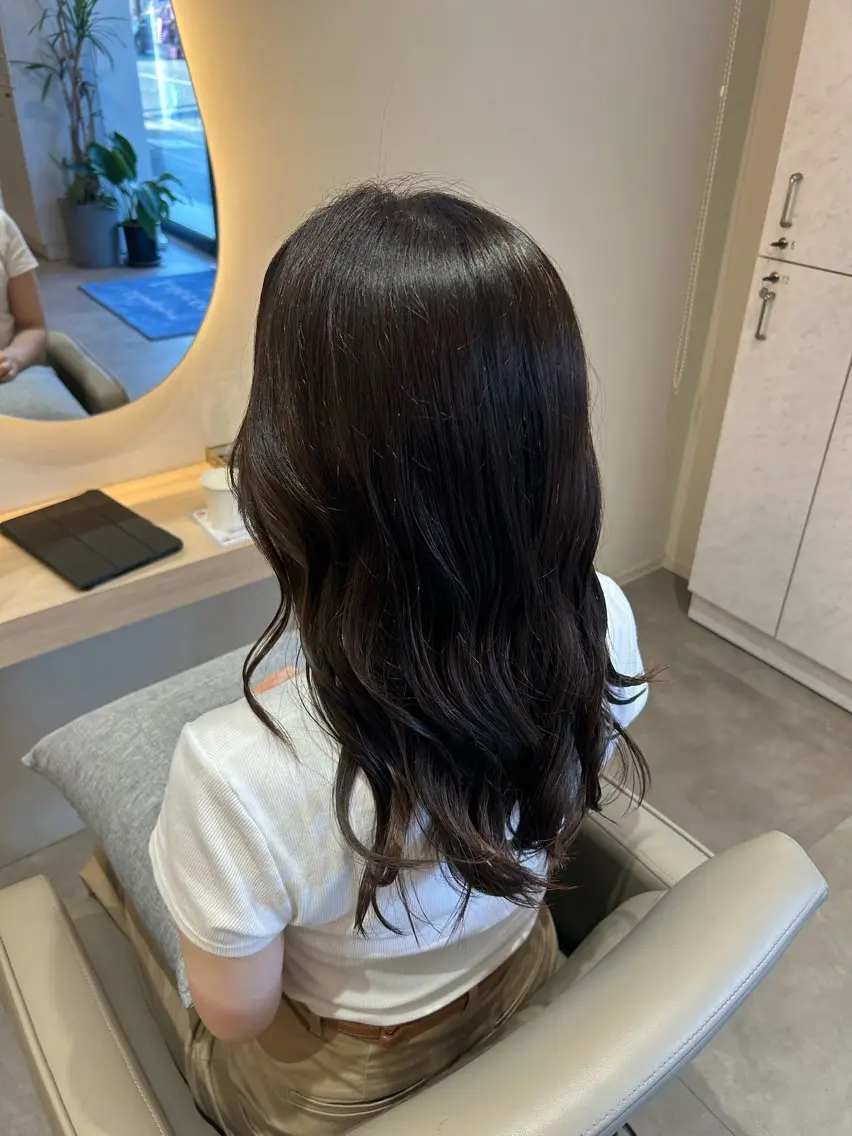セミロング ヘアカラー aiko🥣🧚🏻 【blanc】のヘアスタイル