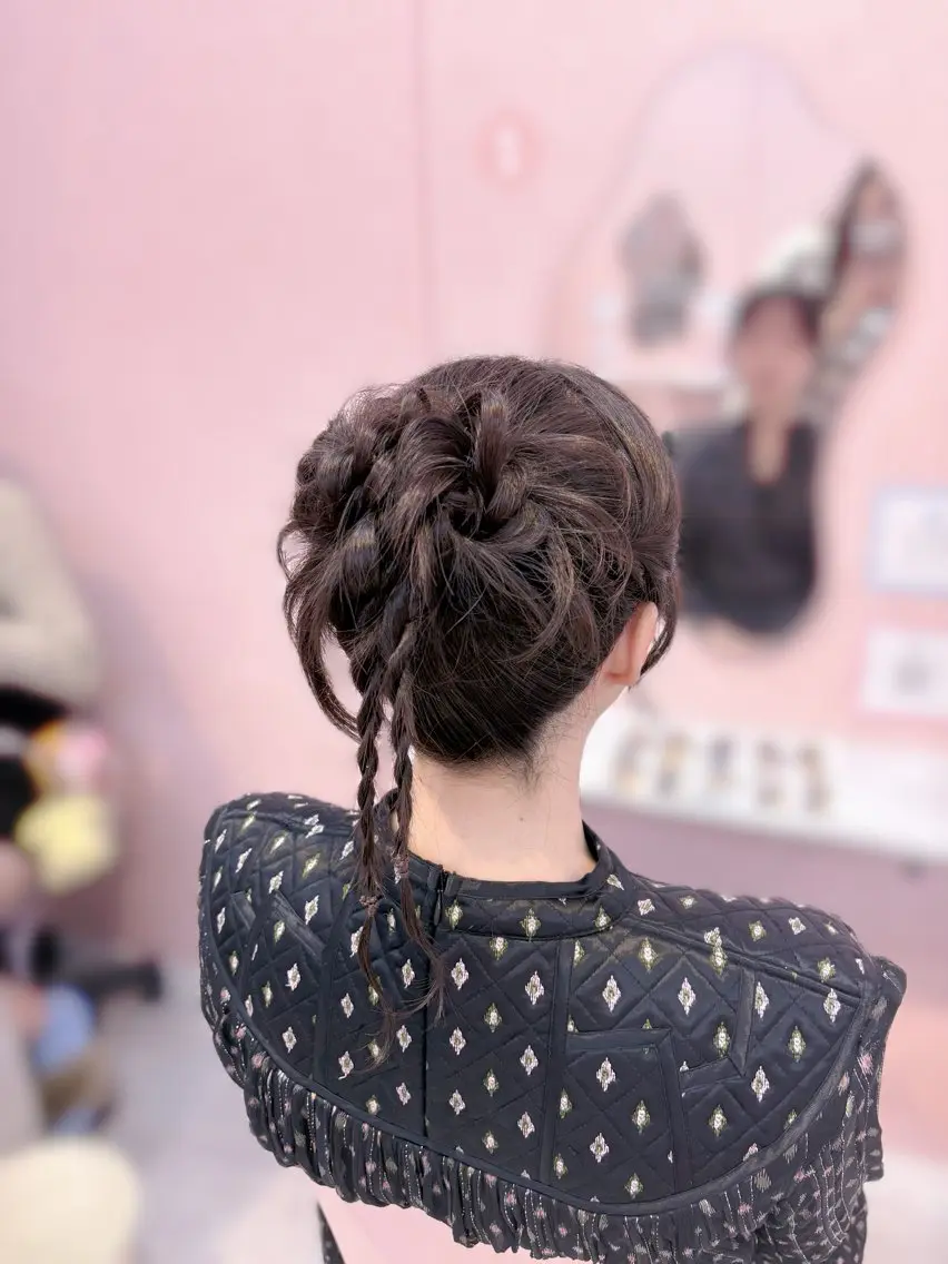 ロング ヘアセット LARME ヘアメ りほのその他イメージ