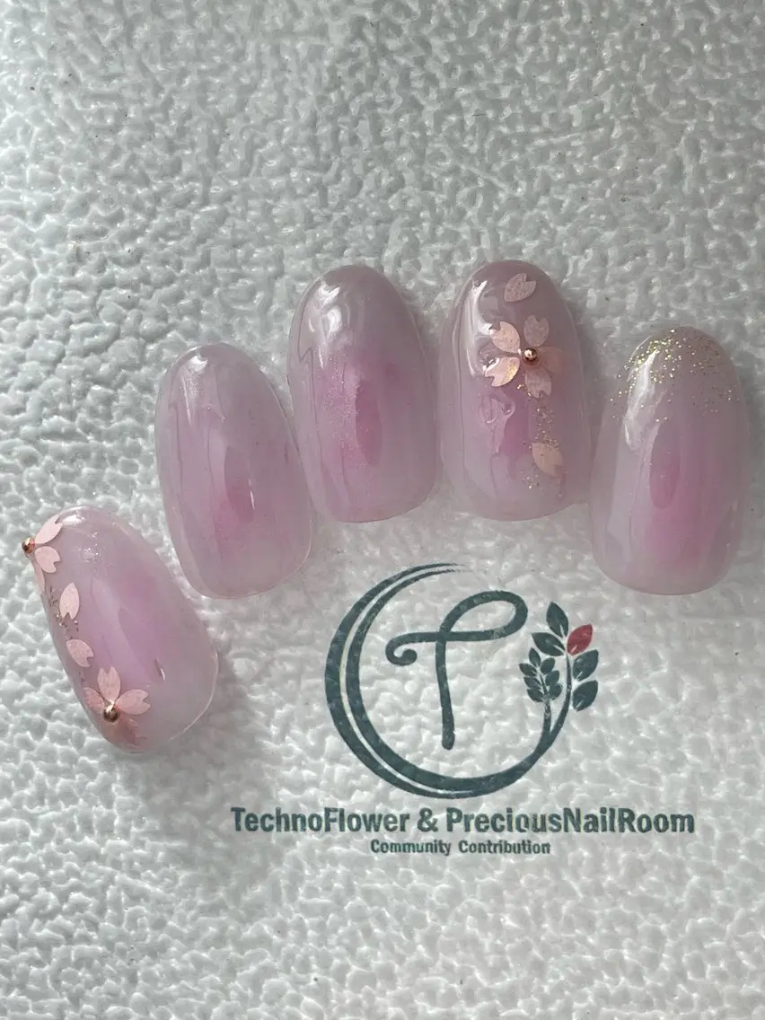 ネイル フラワーネイル ハンドネイル precious nail roomのネイルデザイン