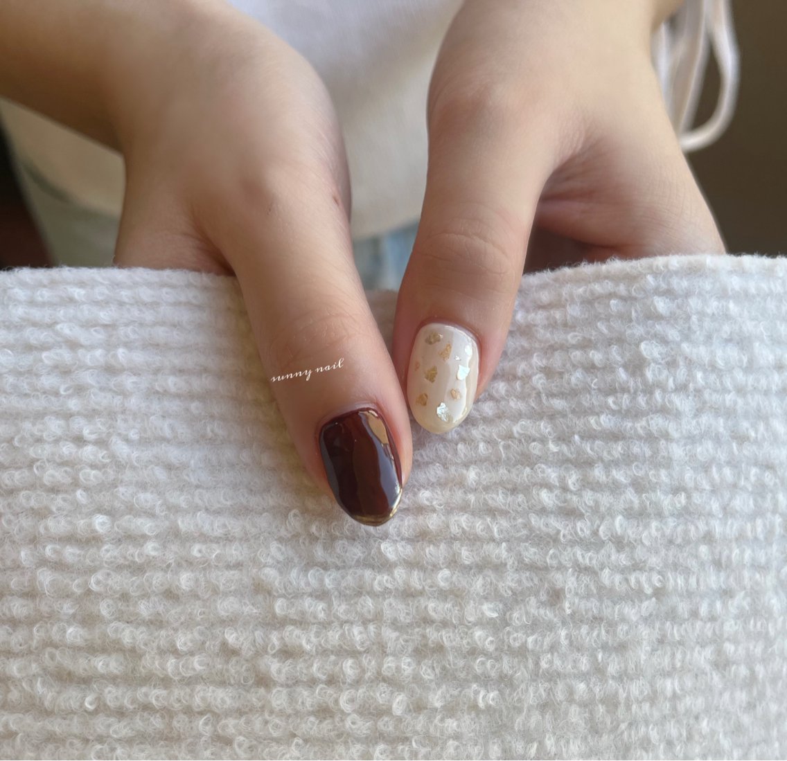 ネイル ボルドー ジェルネイル ゴールド パラジェル 冬ネイル sunny nailのネイルデザイン