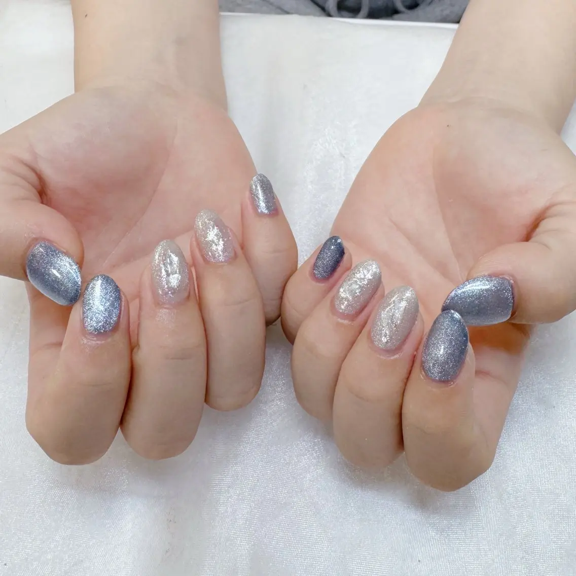 ネイル ブルー キラキラネイル マグネットネイル maruyasu. yのネイルデザイン