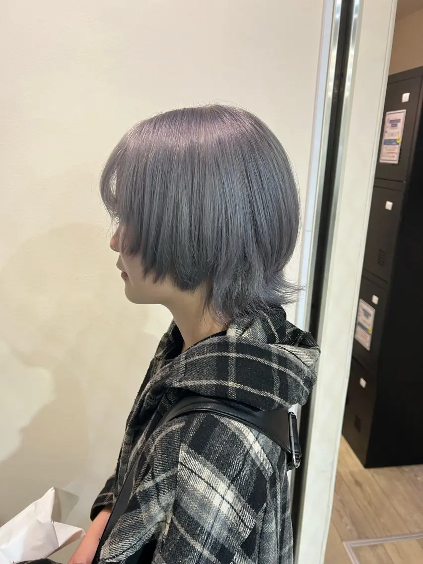 ショート ヘアカラー yuuna. 🪽のヘアスタイル