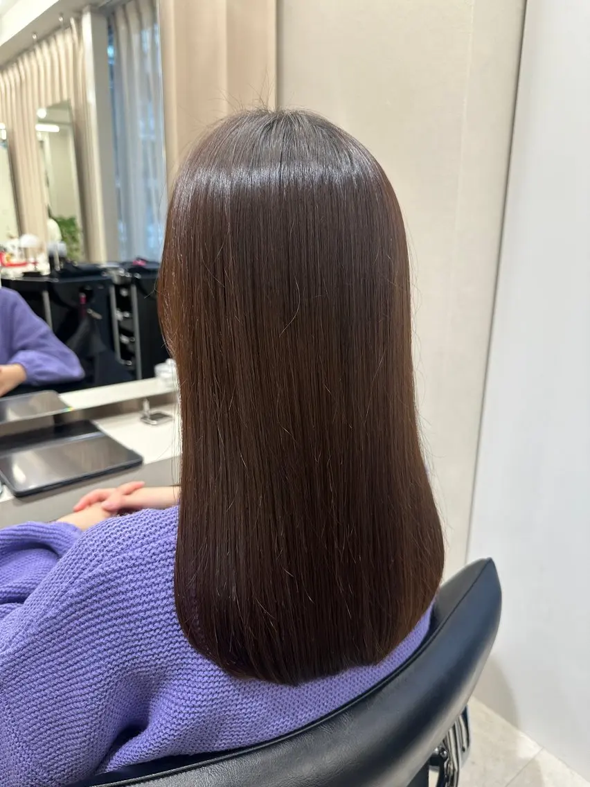 セミロング カラー パーマ カット 縮毛矯正 トリートメント ヘッドスパ haru 髪質改善サロンのヘアスタイル
