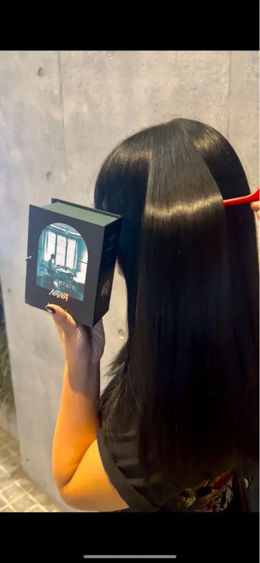 ロング カラー 黒髪 ヘアカラー アニメデザイン美容師 ブリーチ/カット僚汰のヘアスタイル