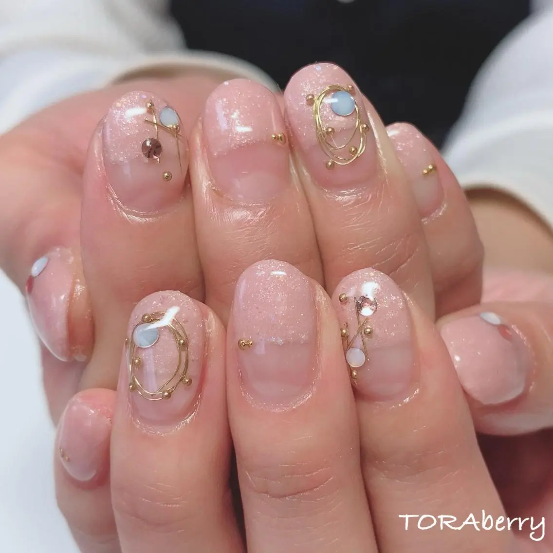 ネイル ハンドネイル ネイリスト なつみのネイルデザイン