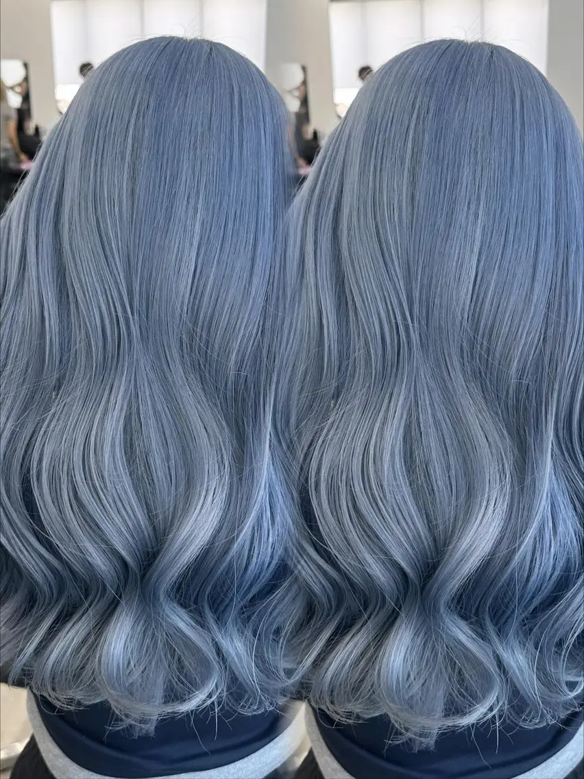 ロング カラー ヘアアレンジ ベージュカラー ブリーチ 抜きっぱなしブロンド ブロンド ブラウンカラー ヘアカラー 原宿ハイトーンカラー 🌼みるい🌼のヘアスタイル