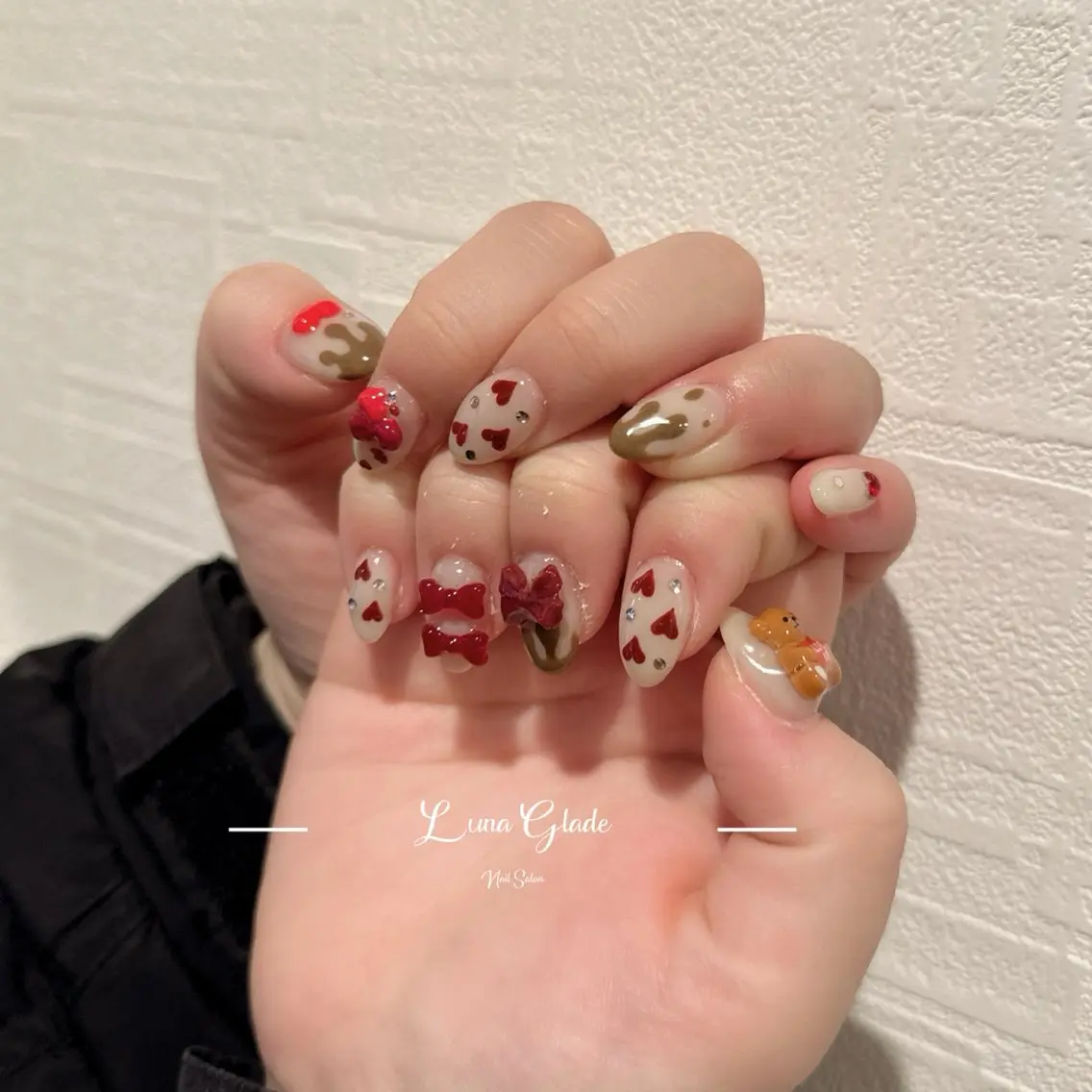 ネイル ハンドネイル Luna Gladeのネイルデザイン