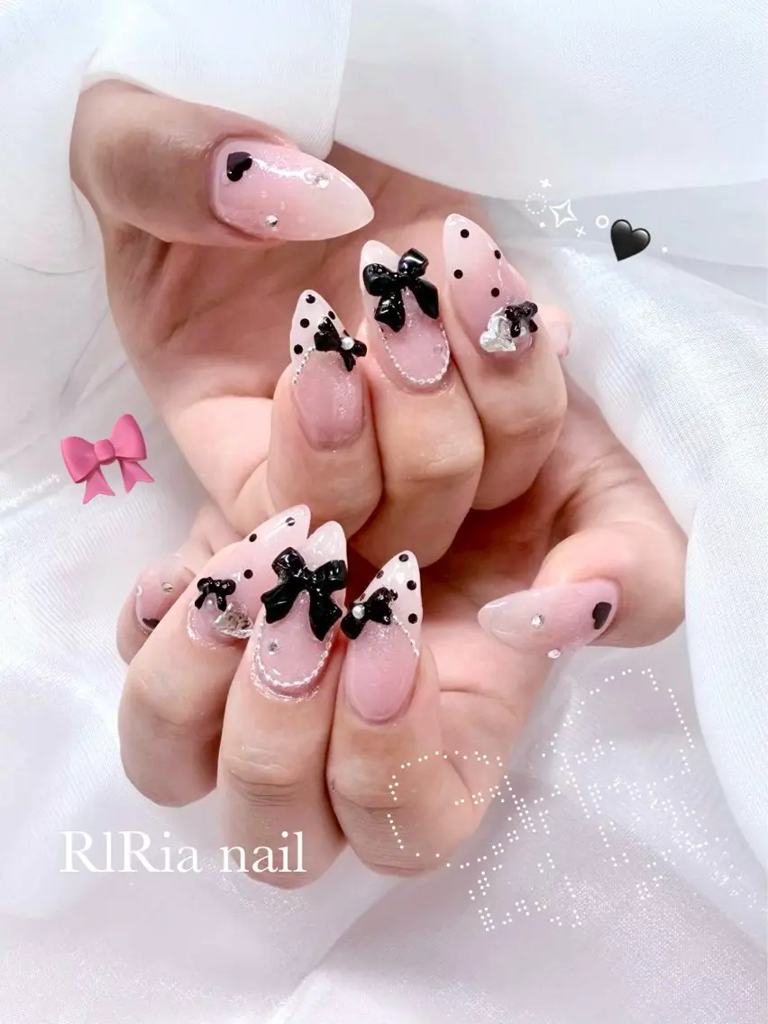 ネイル ドット ガーリー ハート 韓国ネイル ピンク ハンドネイル 🎀RIRia nail🎀のネイルデザイン