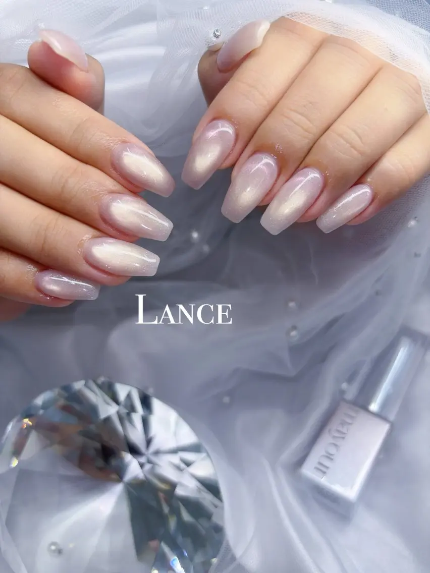 ネイル オーロラネイル ドット フットネイル 氷ネイル・うるうるネイル キラキラネイル ハンドネイル Lance nailのネイルデザイン