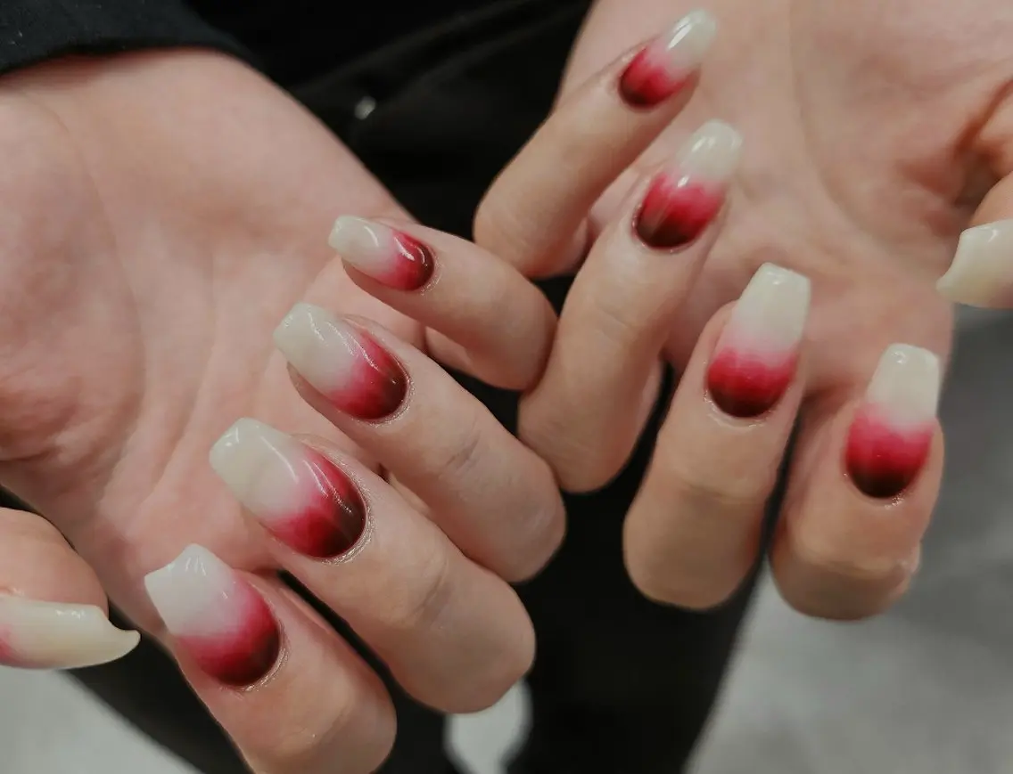 ネイル ジェルネイル グラデーション 持ち込み ニュアンスネイル パラジェル ハンドネイル puku nail 🌼kazu🌼のネイルデザイン