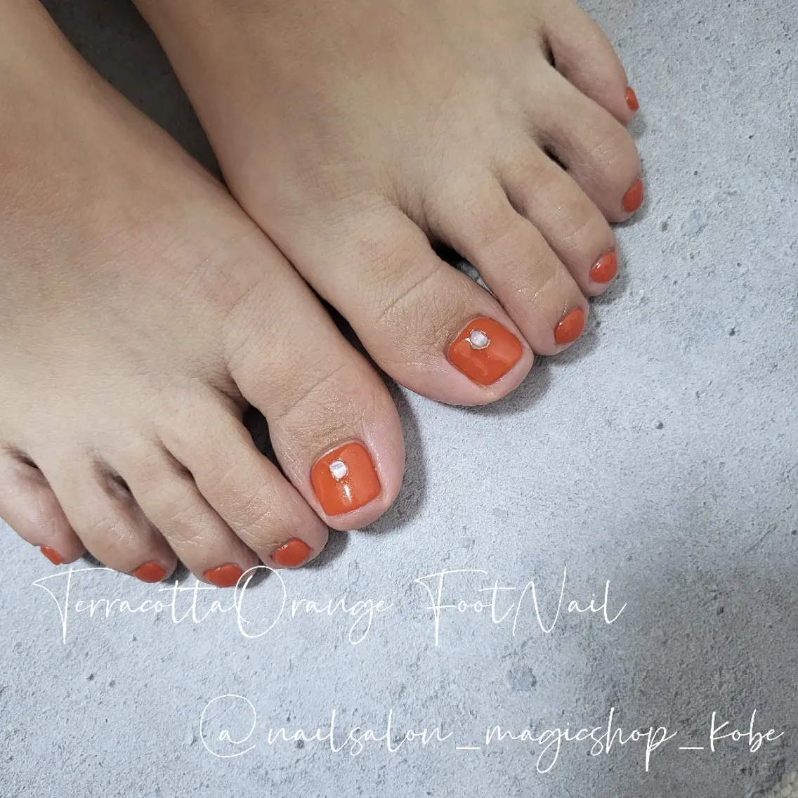 ネイル アートネイル ブラウン クリアネイル フットネイル ジェルネイル フットネイル Nailsalon MagicShopのネイルデザイン