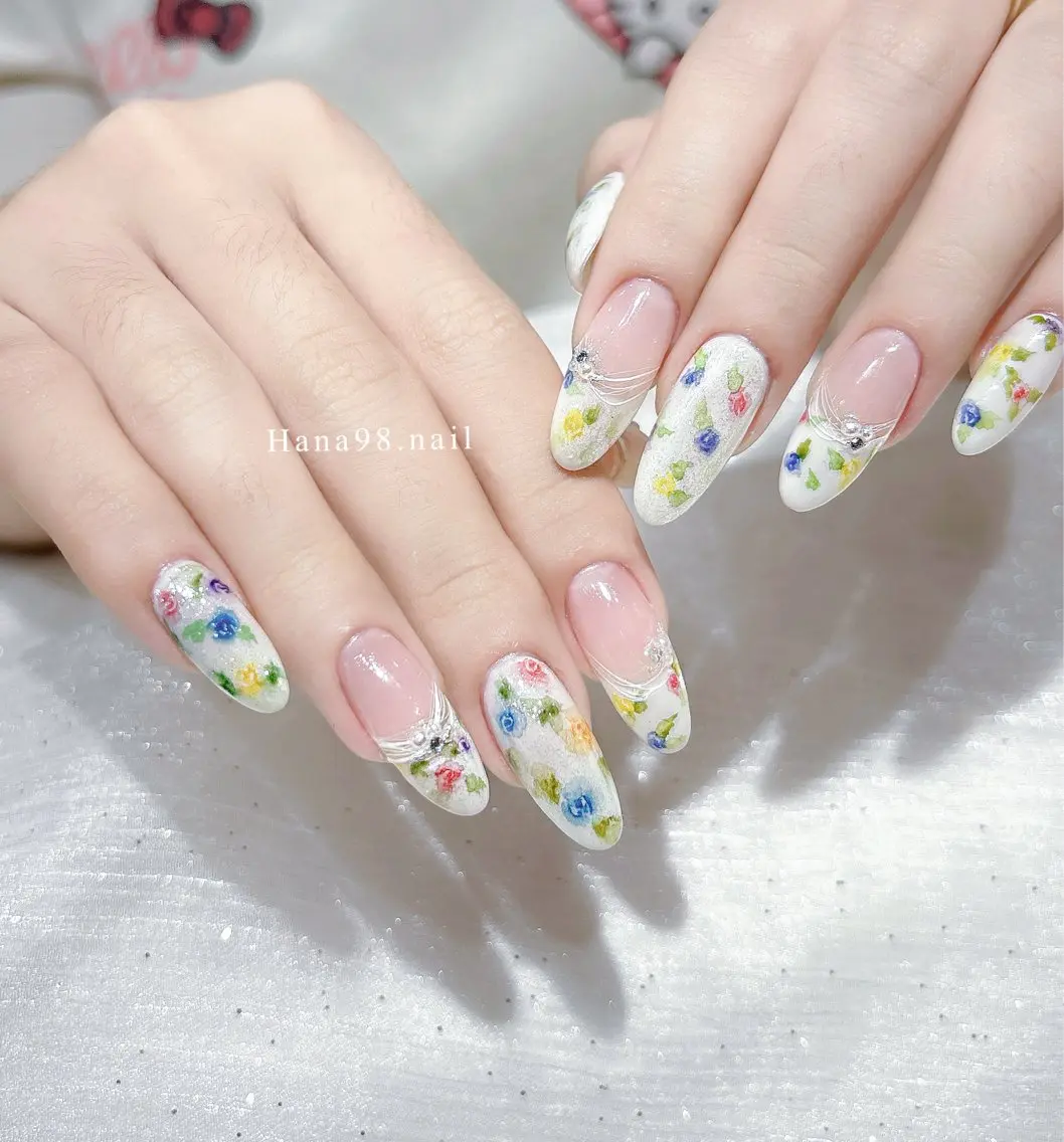 (オフなし)長さだし10本デザイン持ち込み🌸🌺🌼付け放題の写真
