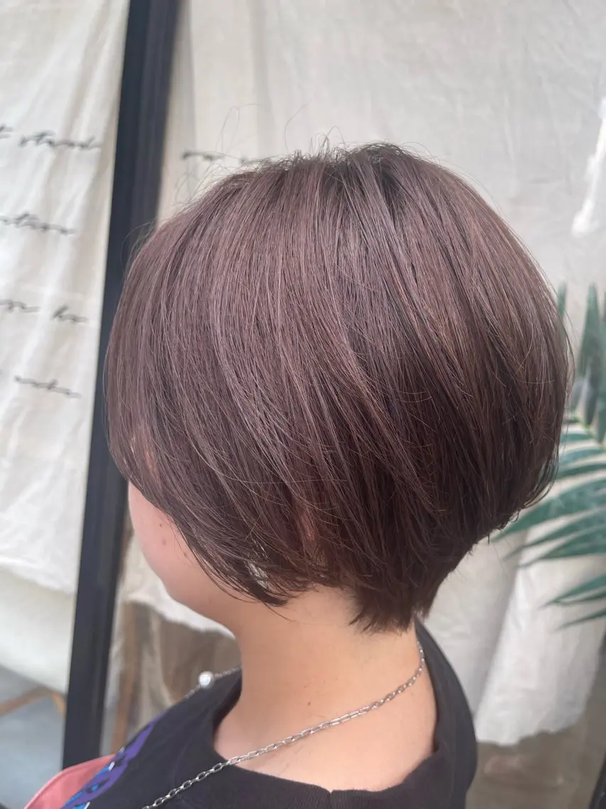 ショート カラー 塚本 昂のヘアスタイル