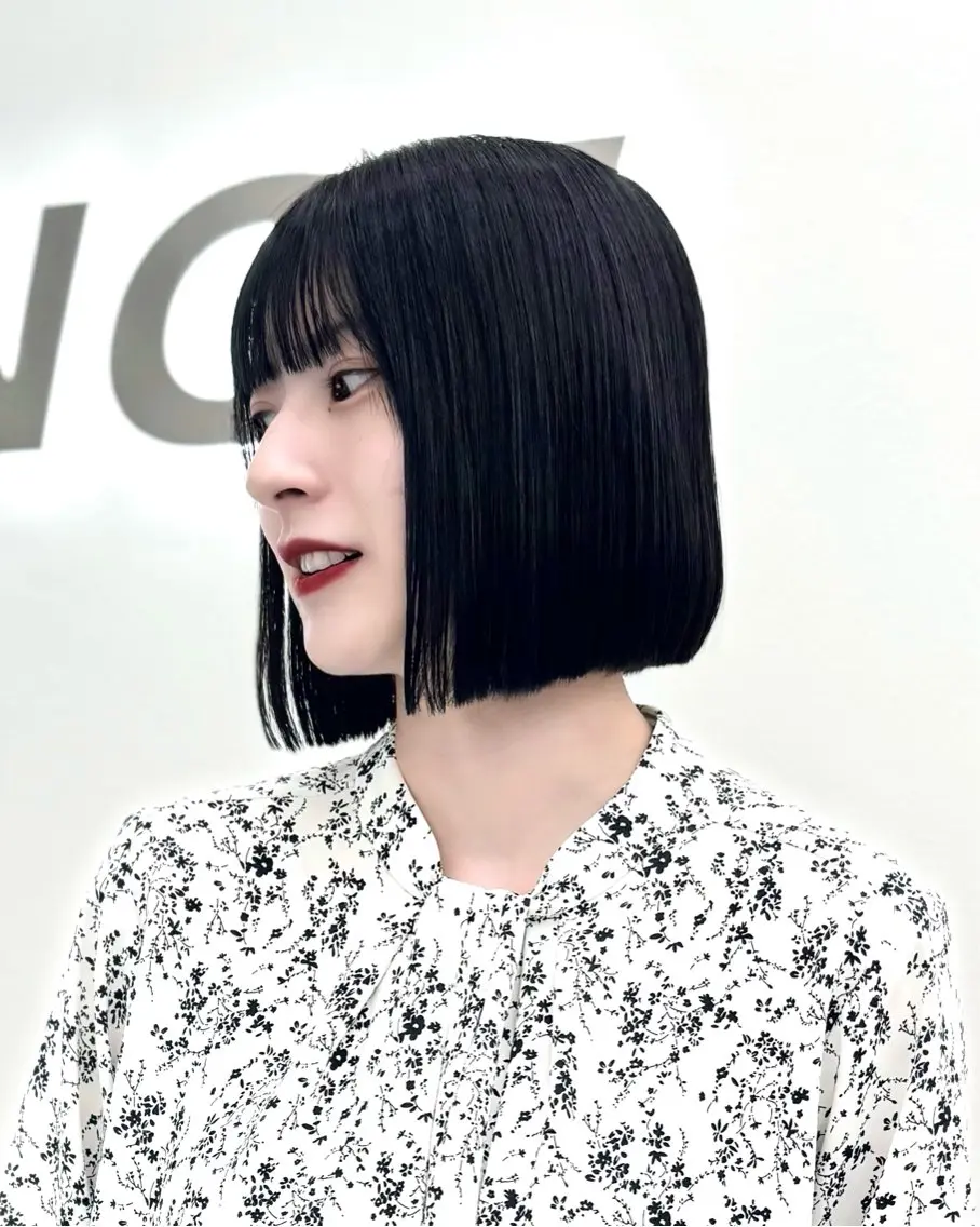 ショート カラー ヘアアレンジ カット ヘアカラー 縮毛矯正 トリートメント ヘッドスパ ヘアセット 縮毛矯正🤍 ボブ/ HIKARIのヘアスタイル