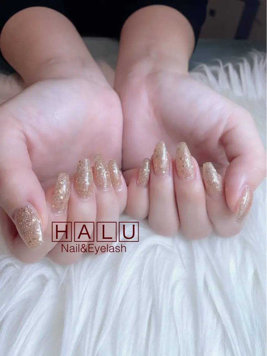 ネイル ホログラムネイル キラキラネイル ラメ(グリッター) HALU ハルのネイルデザイン