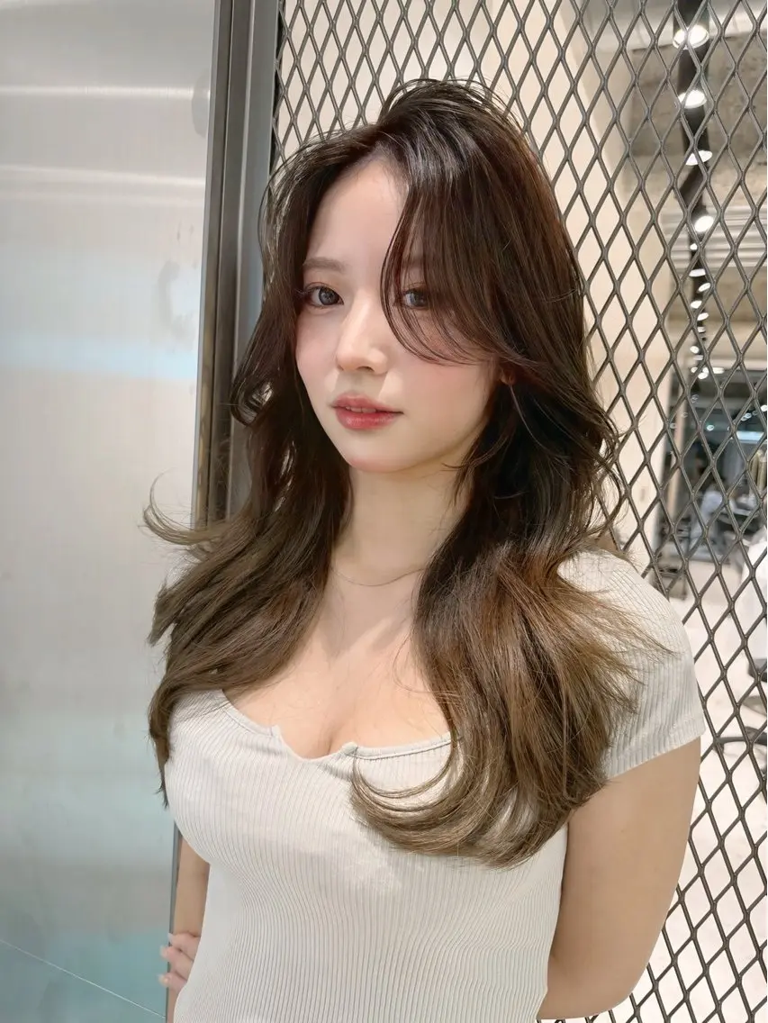 セミロング カラー カット 縮毛矯正 トリートメント 💎髪質改善💎 LondMeliaのヘアスタイル