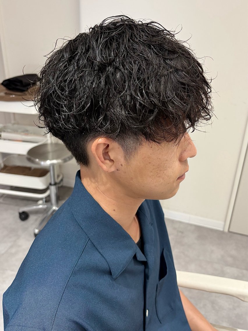 パーマ メンズ カット パーマ メンズパーマ特化🔥 ツイスパ/シャドウのヘアスタイル
