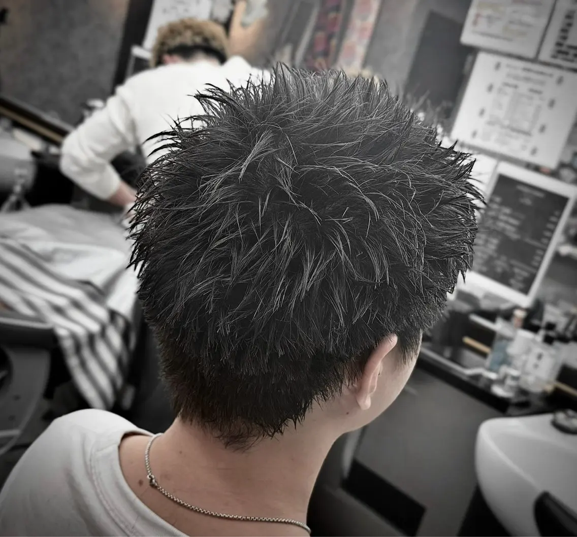 『Men's only』スパイキーショートの写真