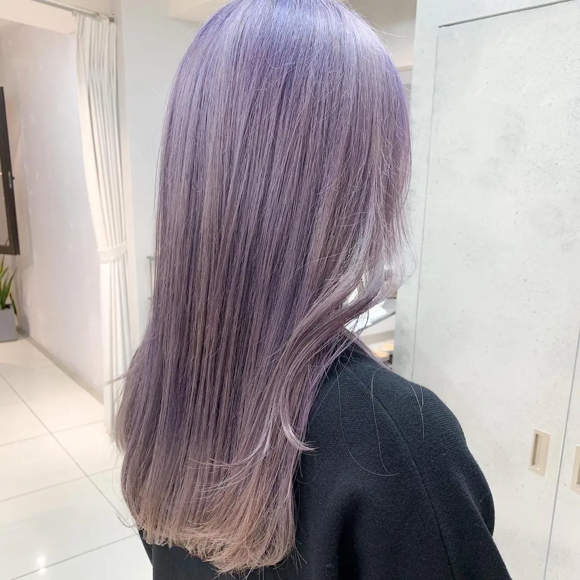 ロング カラー raika .のヘアスタイル