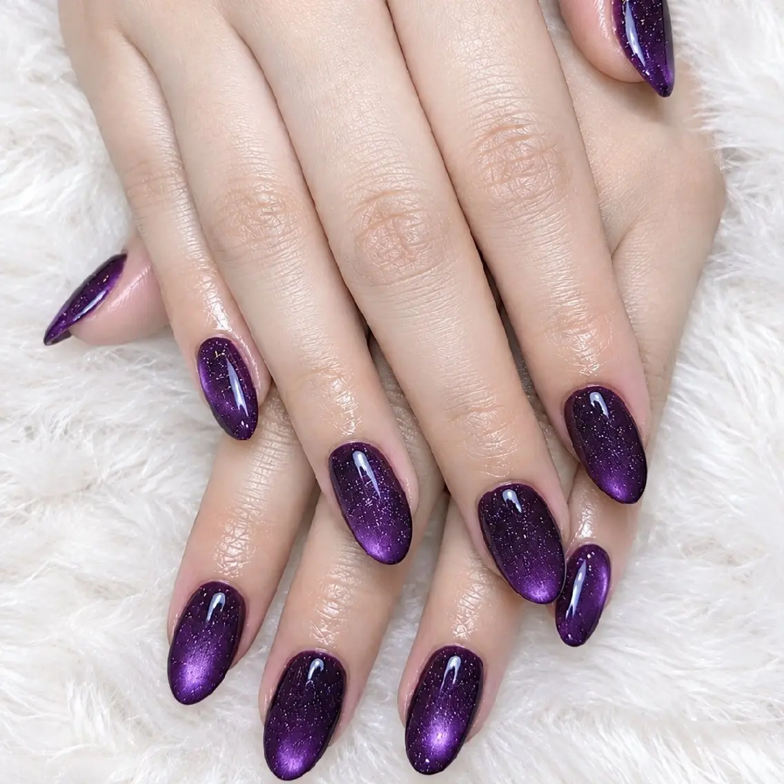 ネイル フラッシュネイル フラッシュマグ マグネットネイル ハンドネイル WB,nail 🤍 KOKORO のネイルデザイン