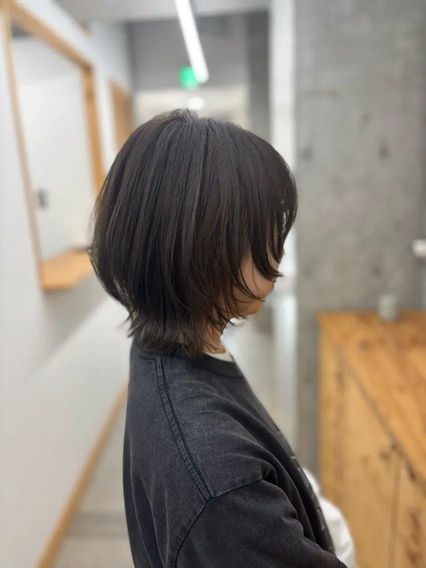 ショート 顔まわりレイヤー ハッシュカット レイヤーカット ✨透明感艶カラー ✨💍Yuri💍のヘアスタイル