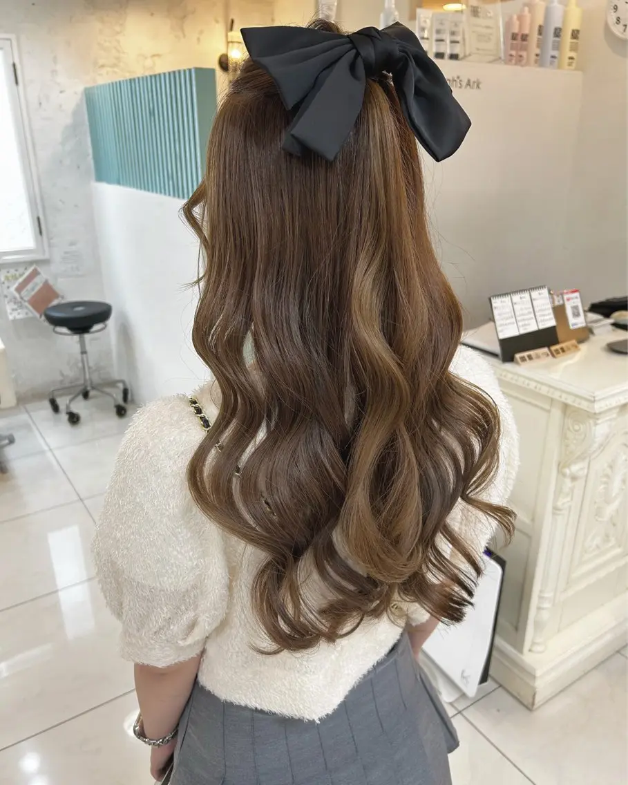 ロング カラー ヘアアレンジ マツエク・マツパ アイブロウ ハーフアップ ヘアセット 透明感カラー🫧ヘア セット🫧松本菜月の眉毛・アイブロウイメージ