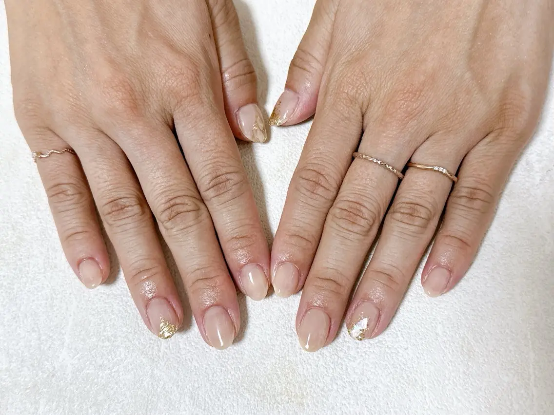 ネイル オーロラネイル フットネイル フレンチネイル ジェルネイル マグネットネイル ハンドネイル mogunail &blowのネイルデザイン