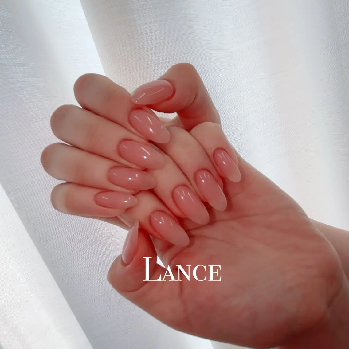 ネイル オーロラネイル フットネイル 氷ネイル・うるうるネイル キラキラネイル 韓国ネイル ハンドネイル Lance nailのネイルデザイン