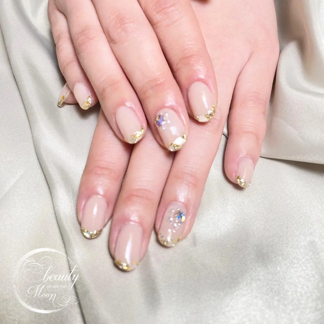 ネイル フレンチネイル ガラスフレンチ ハンドネイル beauty ☪︎moonのネイルデザイン