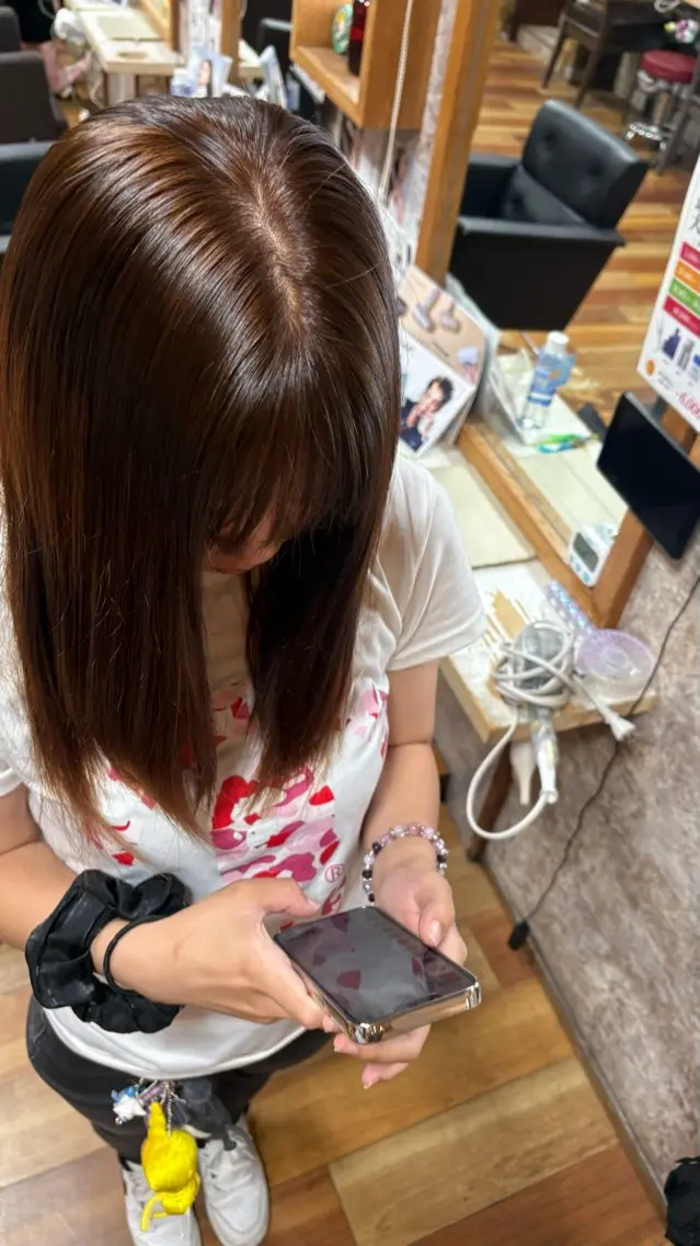 カラー ブリーチ ブラウンカラー まりん /イエローコーンのヘアスタイル