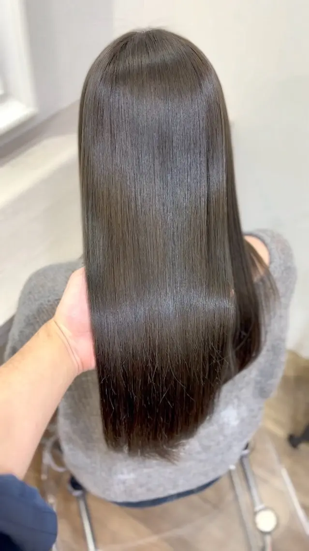 ロング カラー ベージュカラー ブリーチ ブラウンカラー 透明感カラー ダブルカラー ヘアカラー ブリーチなしベージュ 特化 松村 茶屋町のヘアスタイル