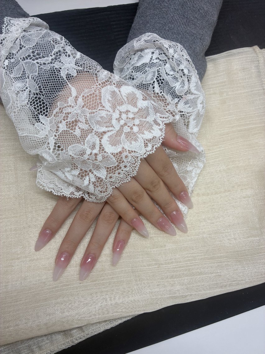 ネイル Rnailsalon リンゴのネイルデザイン