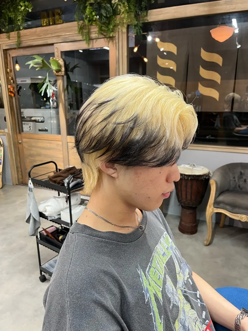 カラー メンズ 透明感ハイトーン🦄 キラ🌈のヘアスタイル