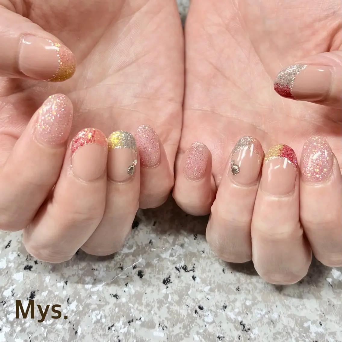 ネイル ハンドネイル Mys. 三上紗紀のネイルデザイン