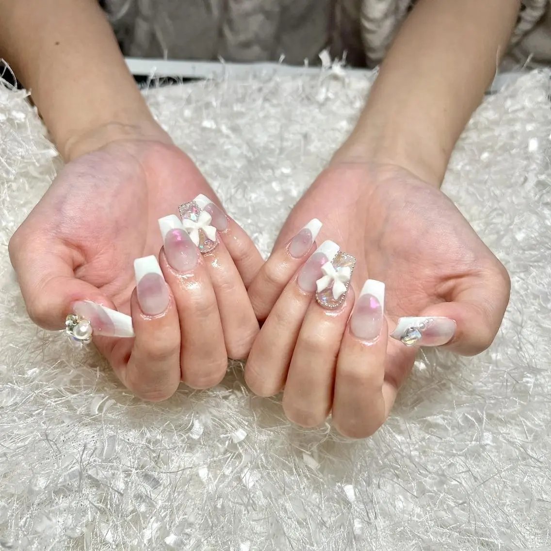 ネイル 長さ出し フレンチネイル ジェルネイル グラデーション 韓国ネイル ハンドネイル Nail&eye Belire 新宿のネイルデザイン