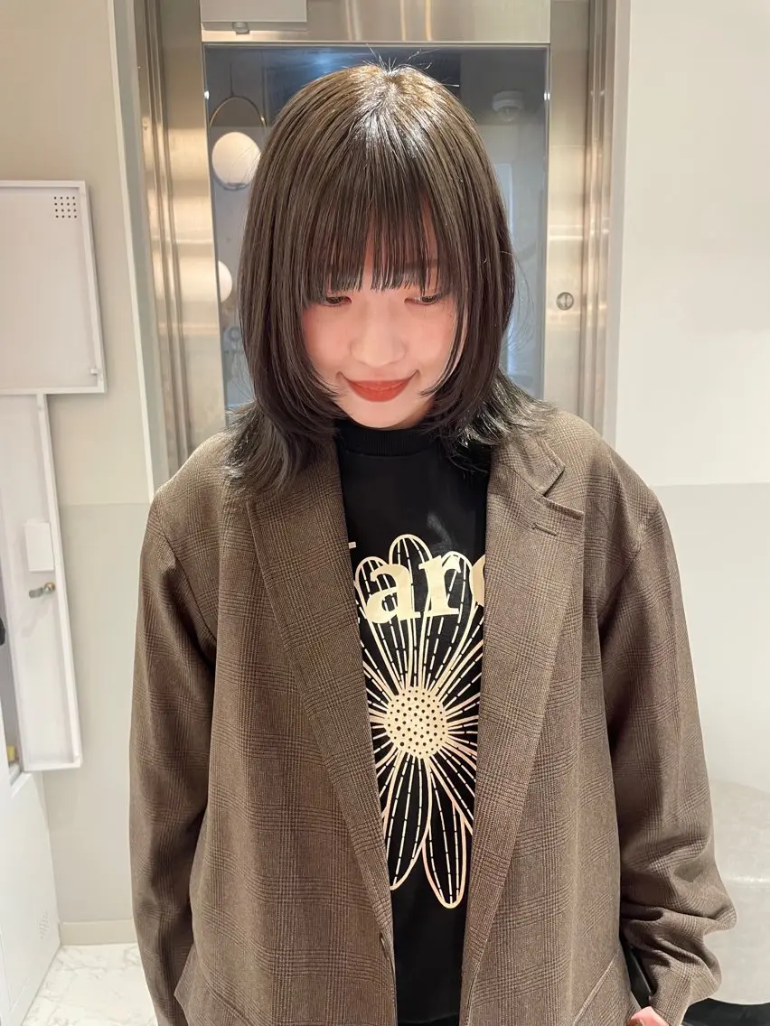 ミディアム カラー カット ヘアカラー satsuki 暖色・ブラウンカラーのヘアスタイル