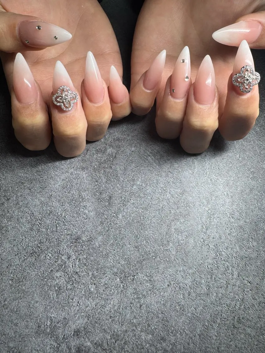 ネイル ハンドネイル Nailsalon Luanaのネイルデザイン