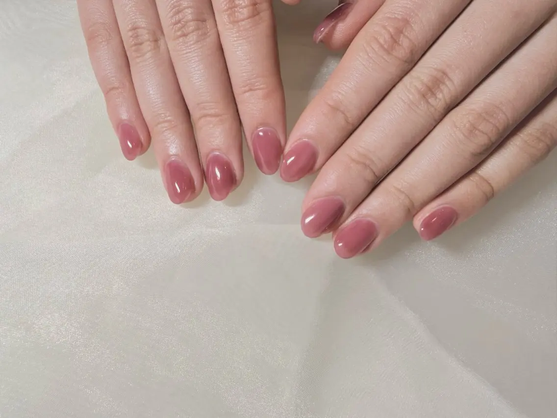 ミディアム ハンドネイル Le charmeのネイルデザイン