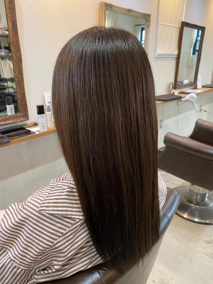 【驚きの3ヶ月持続！さらツヤ】カット＋髪質改善カラーの写真