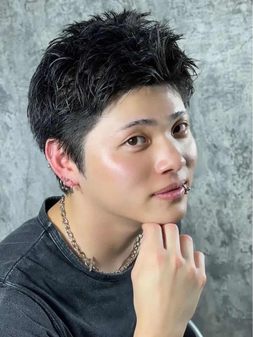 ショート カラー パーマ メンズ 武井 凌のヘアスタイル