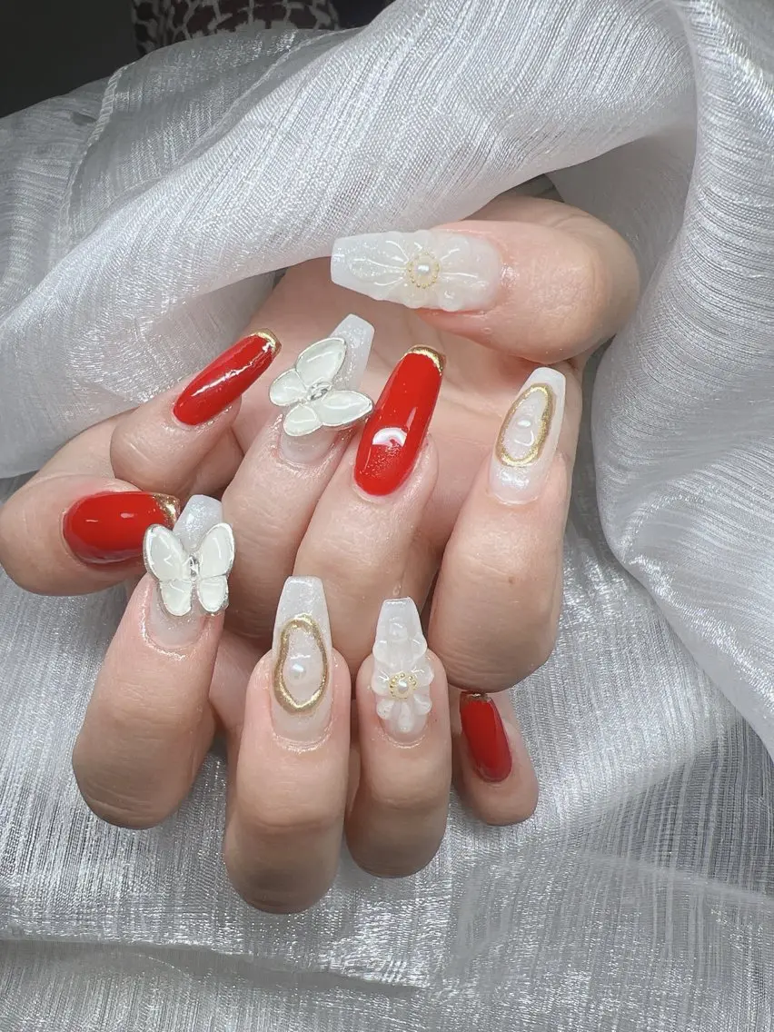 ネイル 長さ出し グラデーション 卒業式 キラキラネイル マグネットネイル Lee Nails チップ長さだし専門店のネイルデザイン