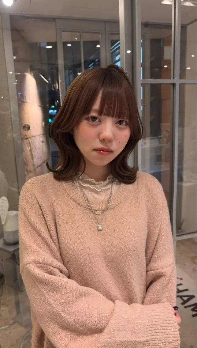 ミディアム カット 野呂 一遥のヘアスタイル