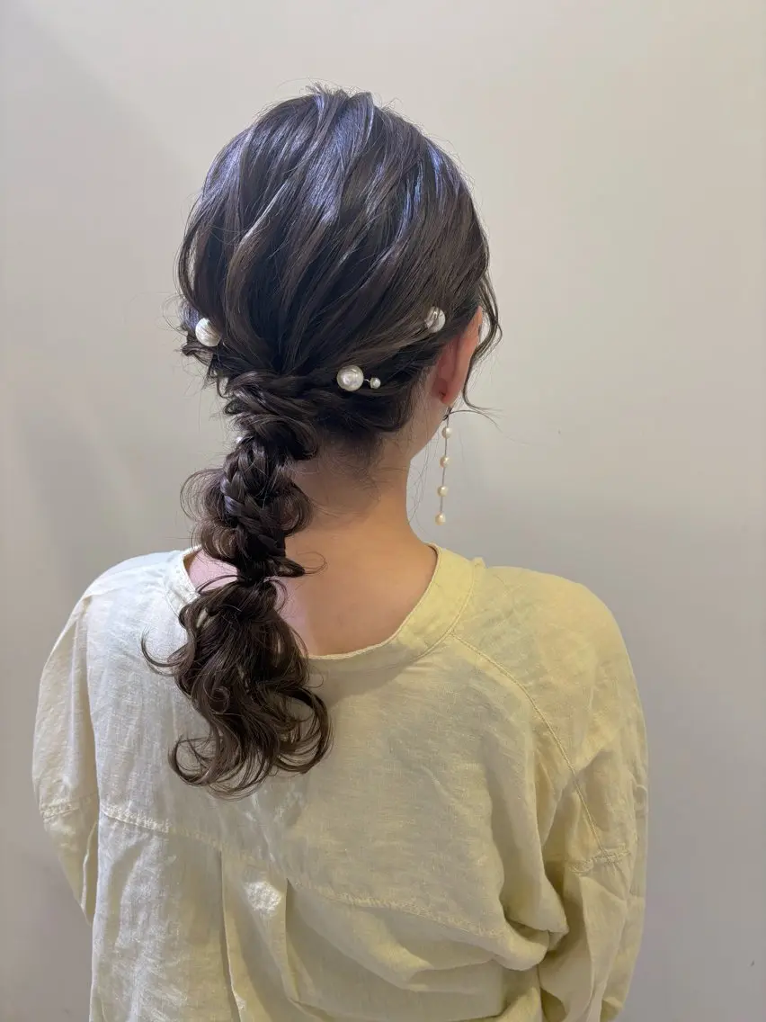 ロング ヘアアレンジ 結婚式・ブライダル ヘアセット ボウ🪞ヘアセット /メイク/マツパのマツエク・マツパデザイン
