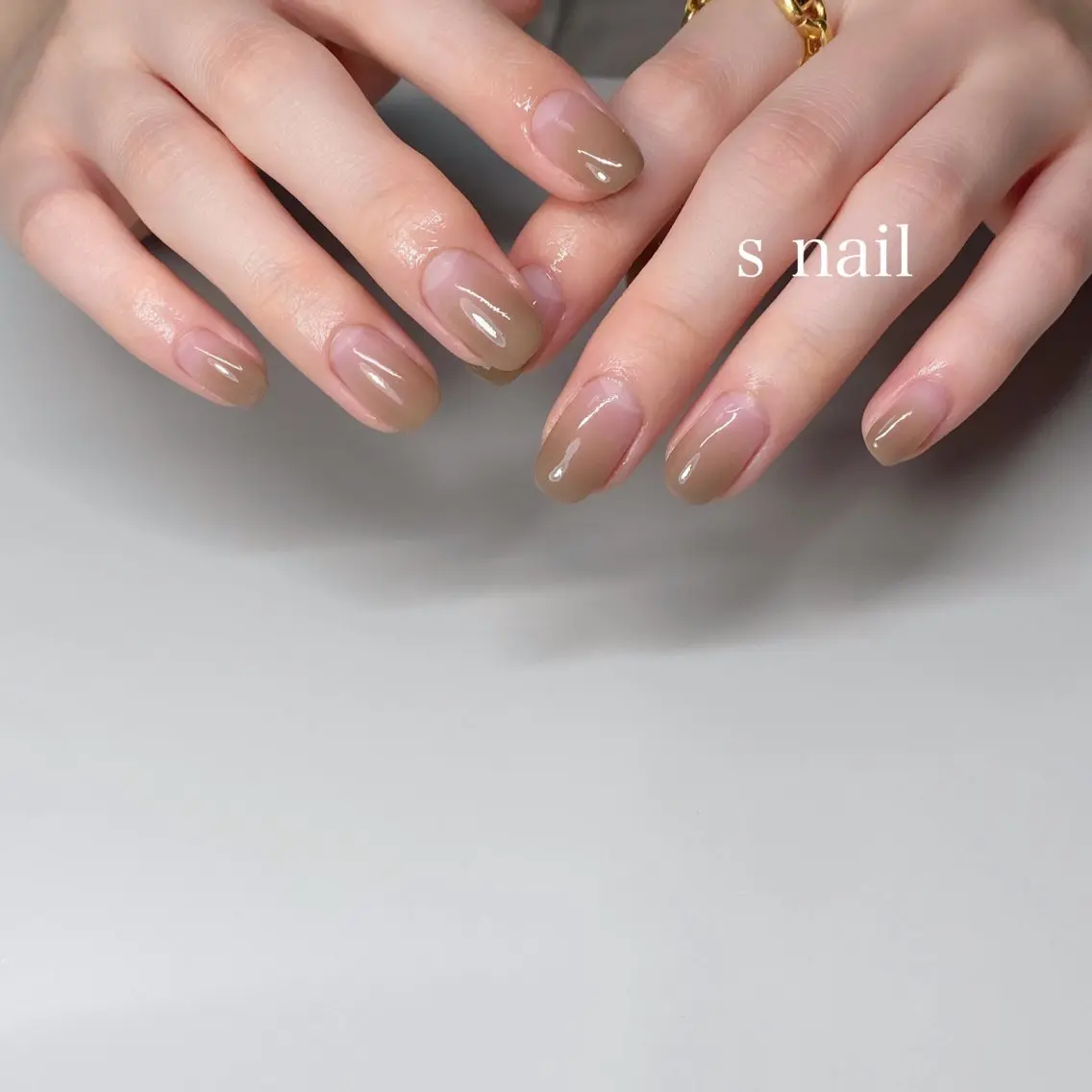 ネイル グラデーション ハンドネイル フットネイル s nail さとよしみゆきのネイルデザイン