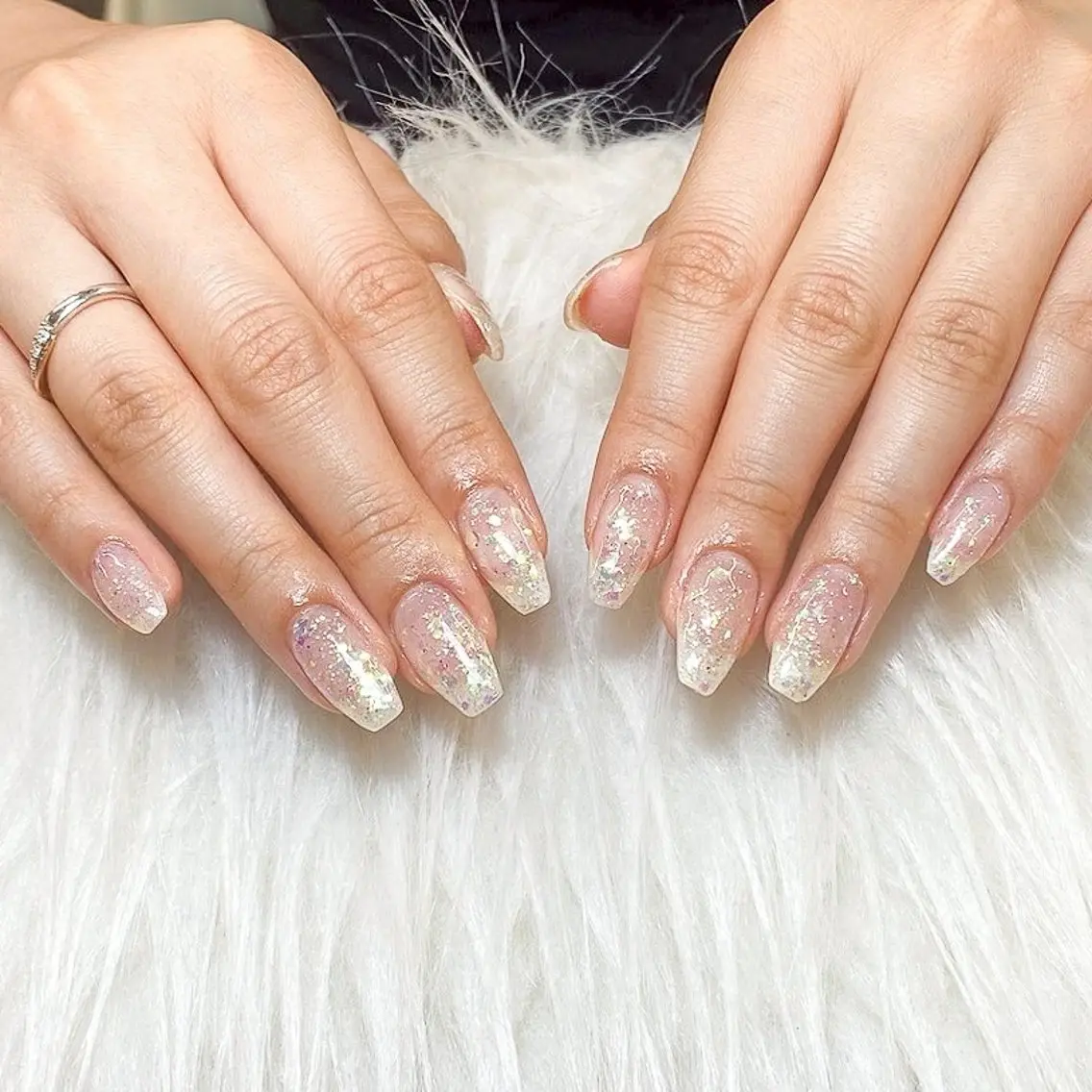 ネイル オフィスネイル シンプルネイル ハンドネイル Gold Nail 千葉/風香のネイルデザイン