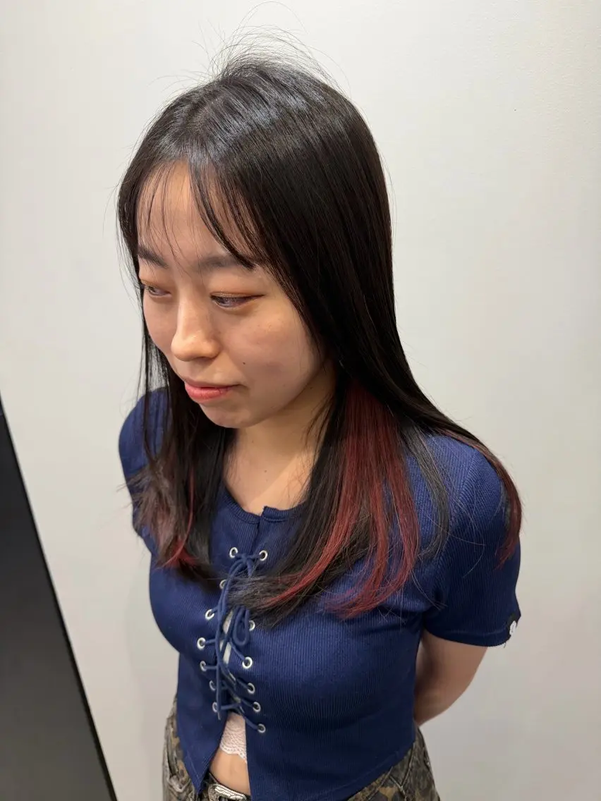 セミロング カット ヘアカラー トリートメント 吉野 悠斗のヘアスタイル