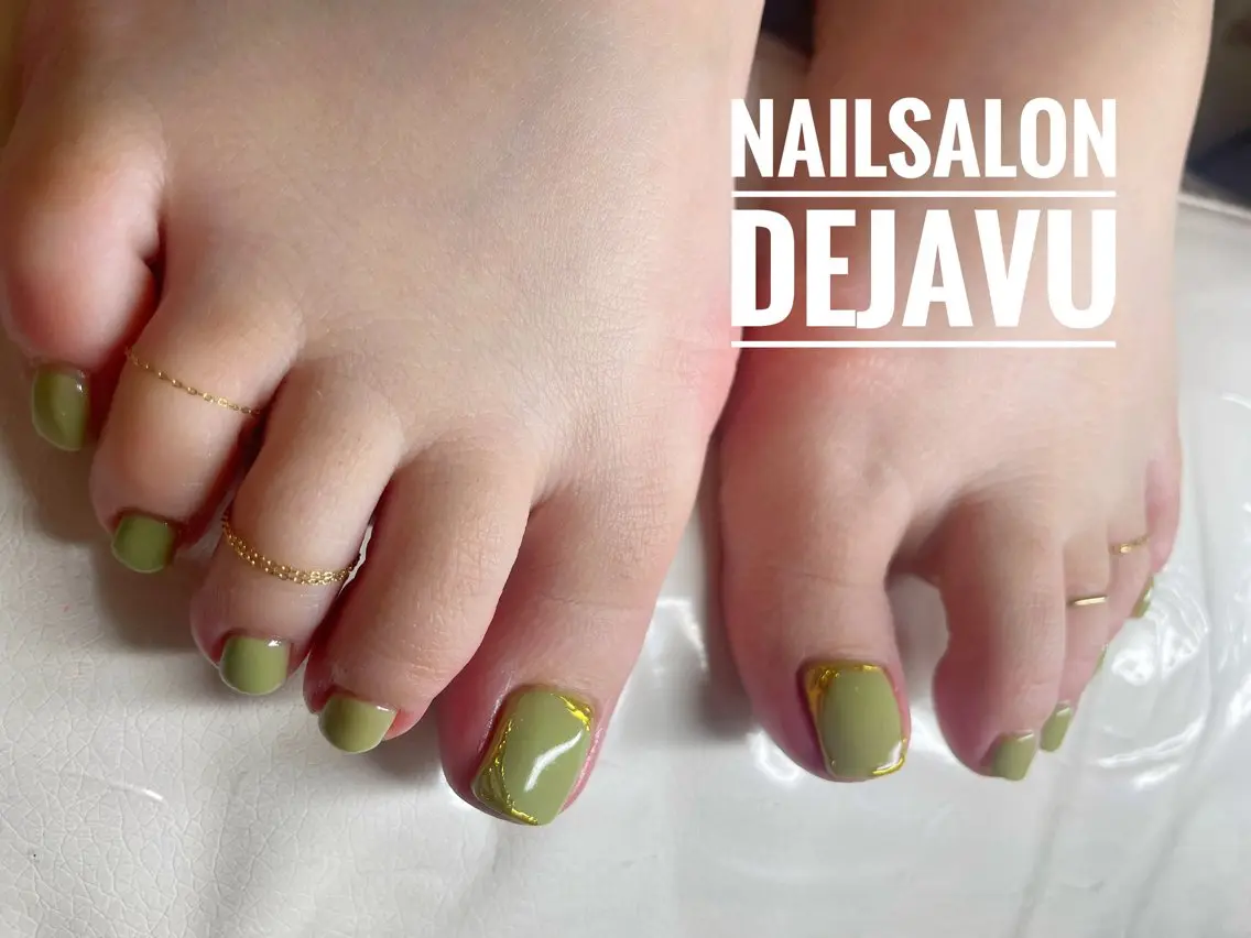 ネイル アートネイル フットネイル ミラーネイル ワンカラーネイル フットネイル Nailsalon Dejavuのネイルデザイン